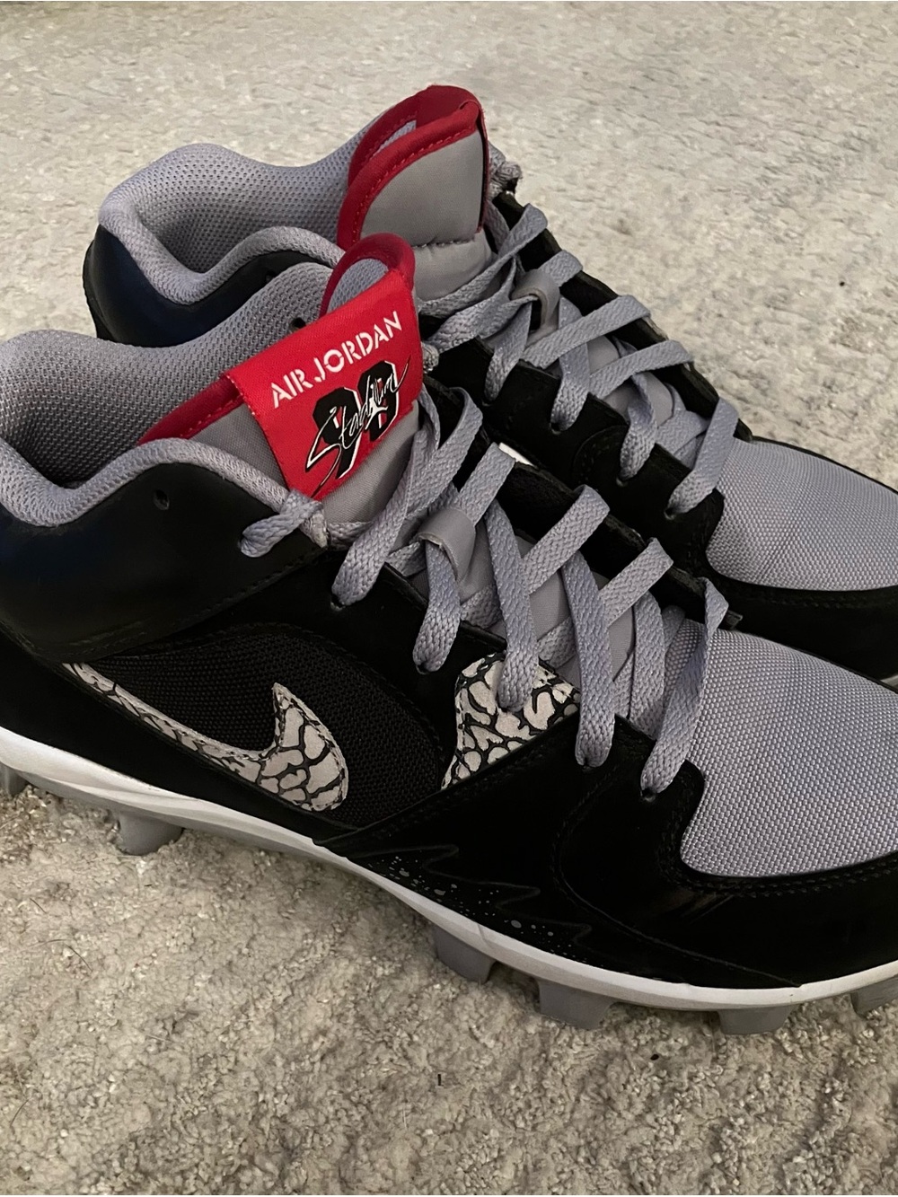 Jordan Stadium 90 Low MCS FOOTBALL Cleats 9.5